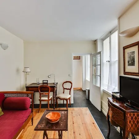 Unit 008 Saint Germain Des Pres