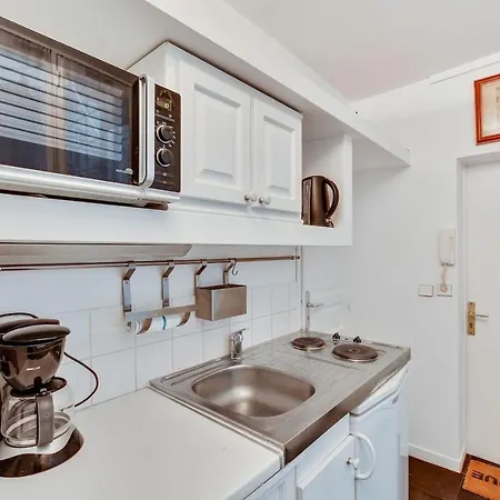 Unit 008 Saint Germain Des Pres Paryż