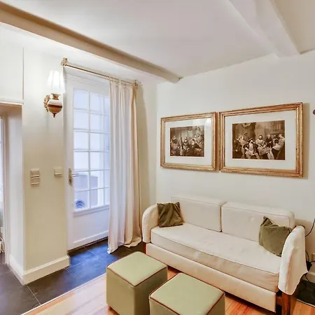 Unit 008 Saint Germain Des Pres Apartment Paris